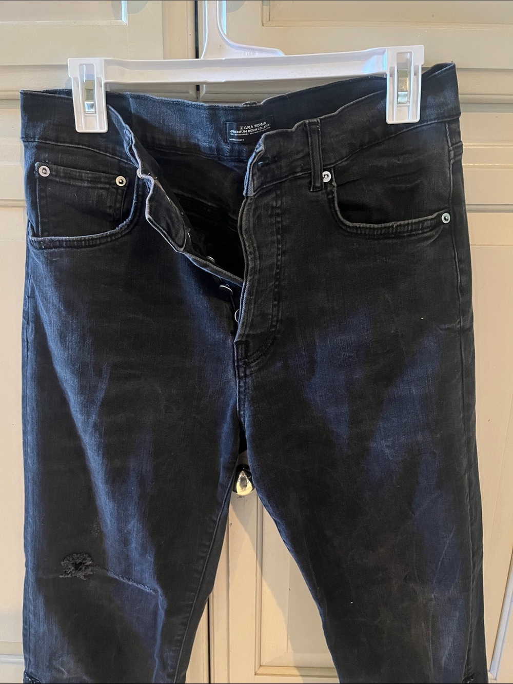 Zara Black Slim Tapered Jeans
